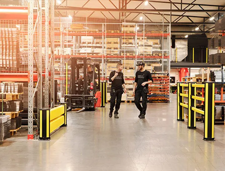 Axelent is uw complete veiligheidsleverancier Axelent is uw complete veiligheidsleverancier